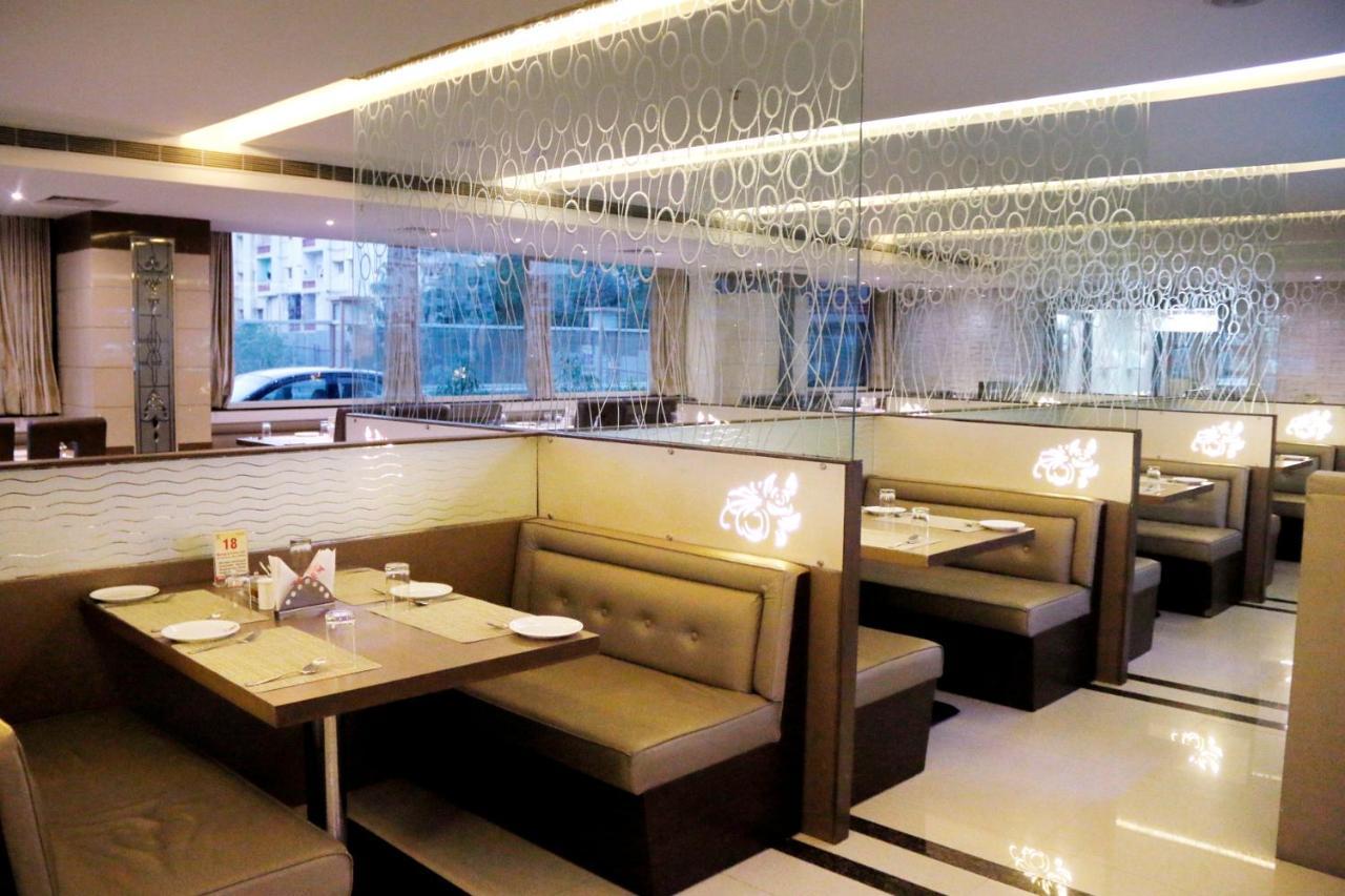 Hotel Sitara Grand Miyapur Hyderabad Esterno foto